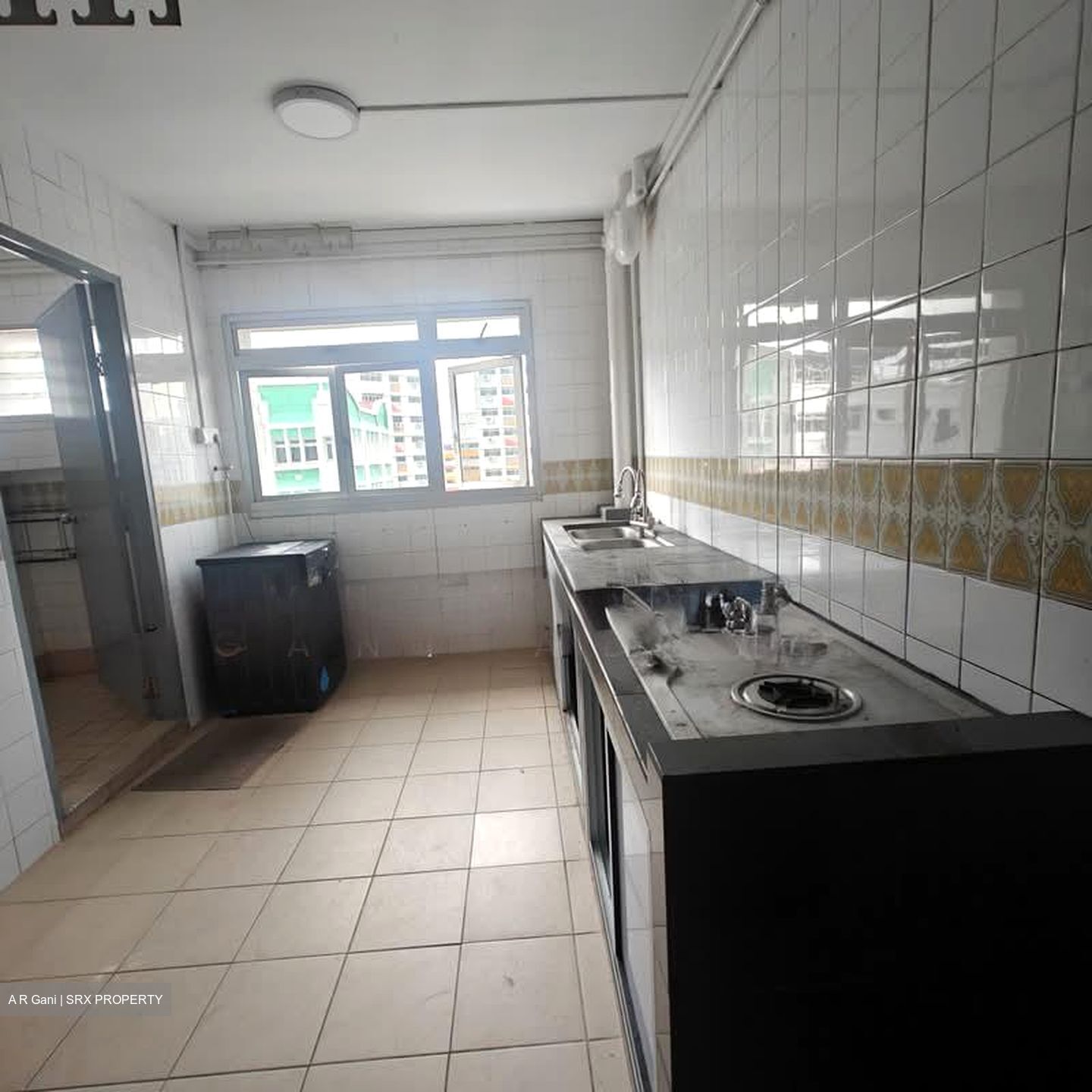 Blk 830 Jurong West Street 81 (Jurong West), HDB Executive #575057371